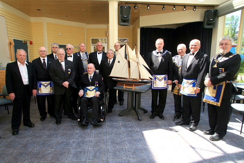 New Caldeonia Members Group Picture at Presentation of Bluenose Replica
